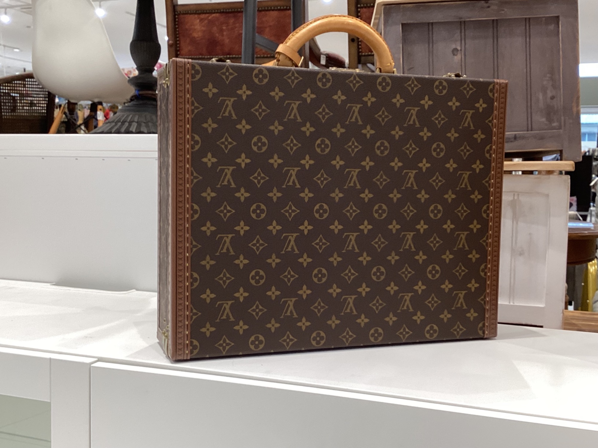 LOUIS VUITTON（ルイヴィトン）モノグラム コトヴィル45 トランク 買取