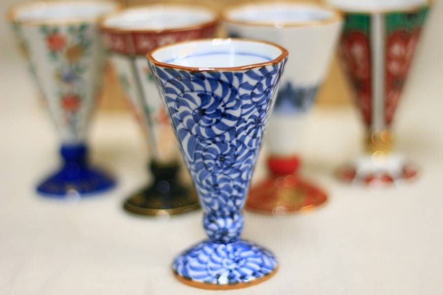 古伊万里絵変り 酒杯揃え 入荷しました！【市川店】｜2017年10月