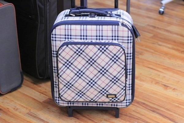 【海外輸入】 BURBERRY BLUE LABEL》キャリーバッグ入荷！【市川店】｜2018年 バッグ
