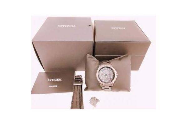 CITIZEN アテッサ30周年モデル　箱付き CITIZEN シチズン】アテッサ30周年記念モデルの腕時計が買取入荷