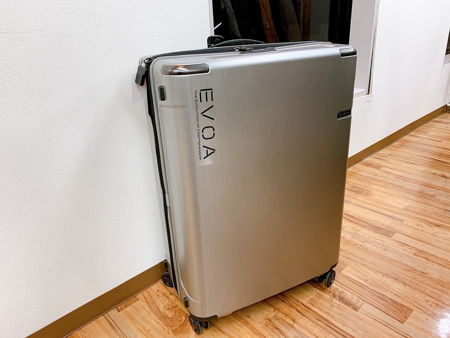サムソナイト スーツケース キャリーケース エヴォア EVOA スピナー55 36L 55 cm 3.4kg 機内持ち込み可 保証付 ブラッ Luggage サムソナイト スーツケース キャリーケース エヴォア EVOA