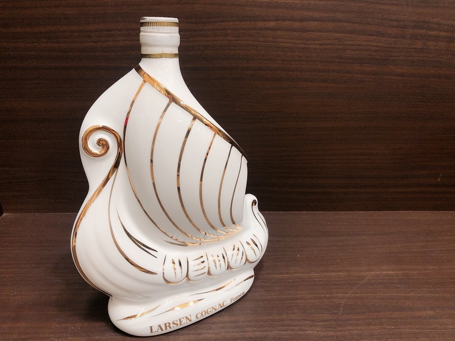 昭和レトロ船型ウイスキーセットオルゴール付き