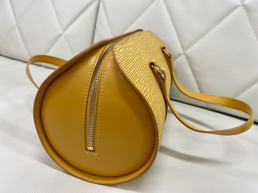 コーデの主役に♪】LOUIS VUITTON(ルイヴィトン)のボストンバッグをご