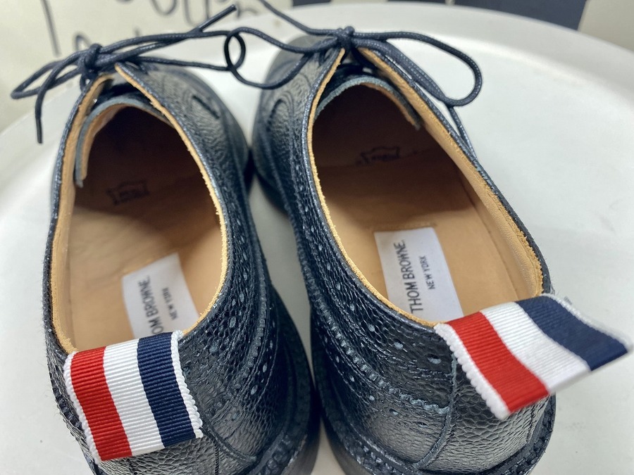 足元にも品を♪】Thom Browne(トムブラウン)のウィングチップ