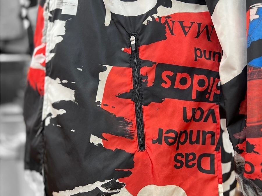 インパクト抜群☆】Y-3(ワイスリー)のナイロントラックジャケットをご