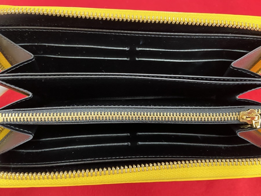 スマホで購入】LOUIS VUITTON（ルイ ヴィトン）×草間彌生の財布が買取