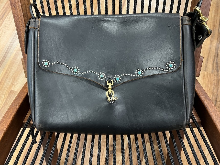 肉厚レザー♪】FERNAND LEATHER(フェルナンドレザー)のショルダー 