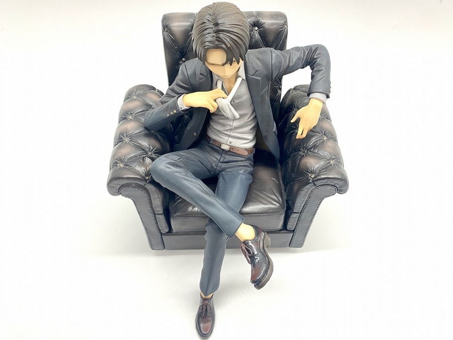 総作画監督完全監修！！】進撃の巨人 リヴァイのフィギュアをご