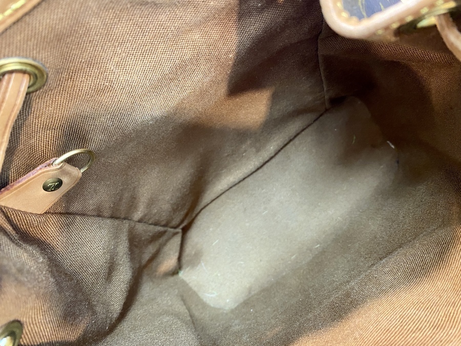 ミニモンスリ】LOUIS VUITTON (ルイヴィトン)のリュックをご紹介