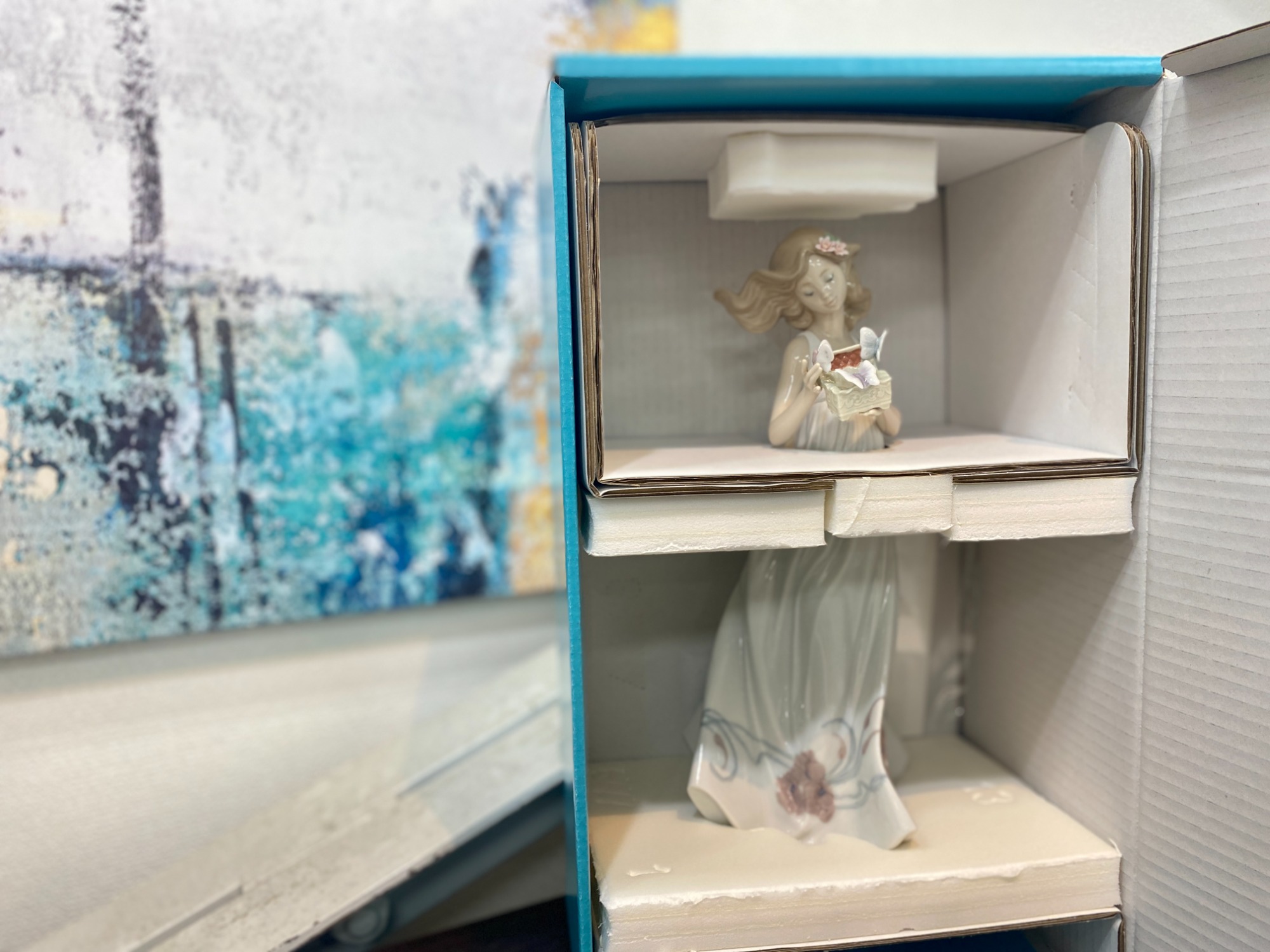 2個入荷しました♪】 LLADRO(リヤドロ)『私の宝物』をご紹介
