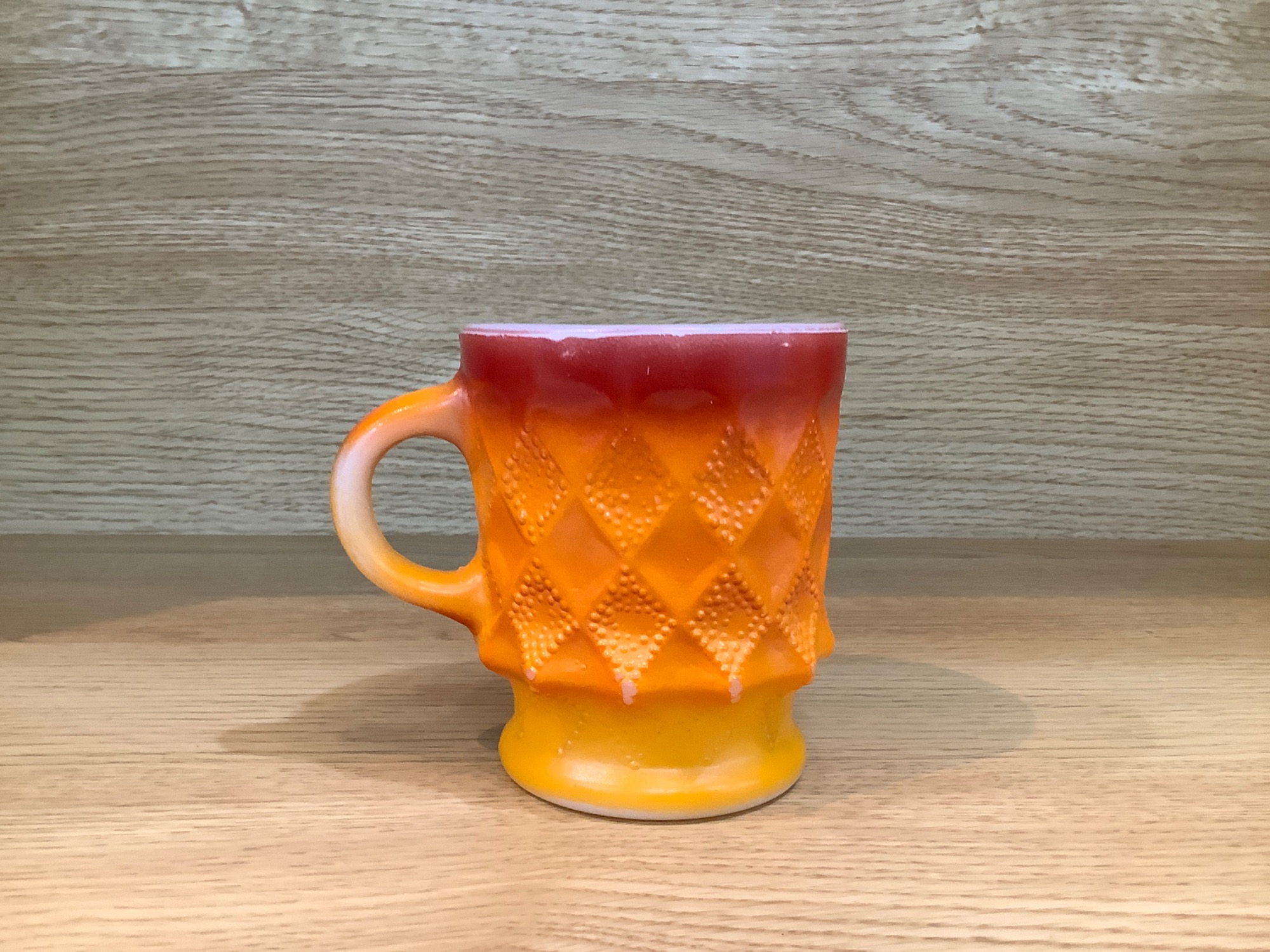 定番食器！】Fire King(ファイアーキング)のマグカップをご紹介