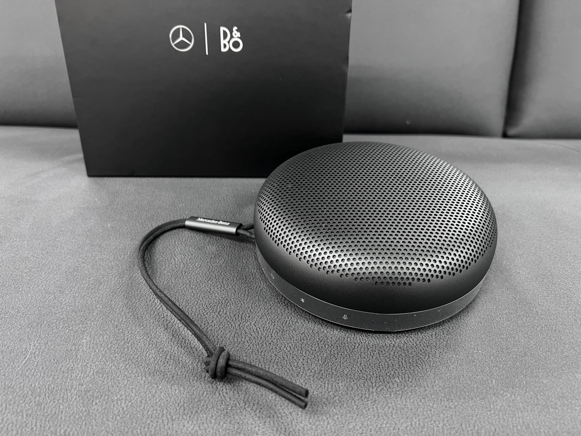 持ち運べる♪】Bang&Olufsen(バング&オルフセン)のワイヤレス