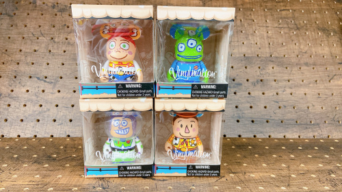 スマホで購入】 Disney (ディズニー) のバイナルメーションが入荷しま