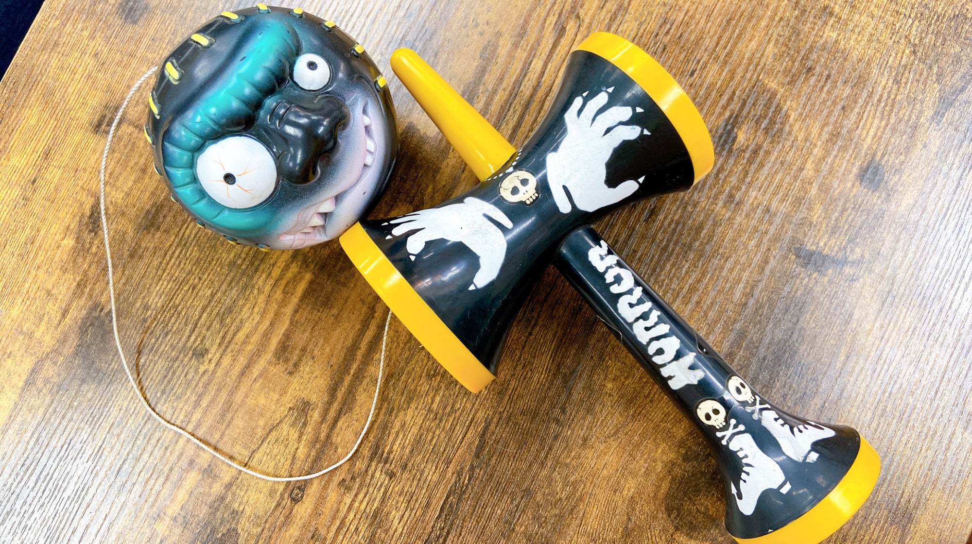 スマホで購入】yonezawa(ヨネザワ)の ホラーけん玉が入荷しま