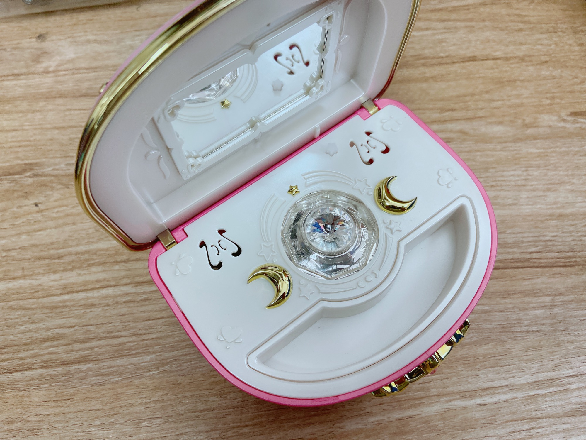 大量入荷！】美少女戦士セーラームーングッズが入荷しました