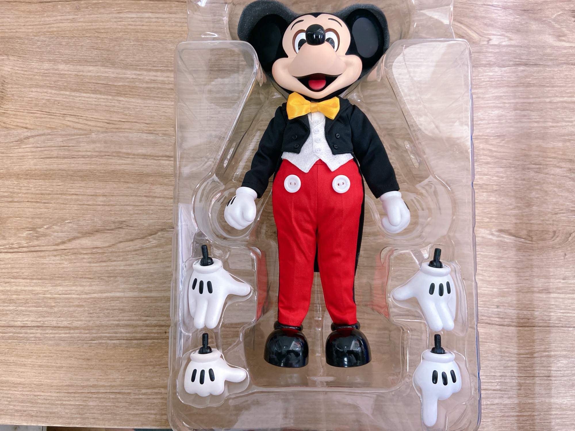 稀少な限定品！！】MEDICOM TOYのアクションフィギュアが入荷しました