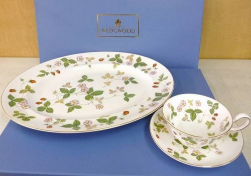 洋食器のWEDGWOOD