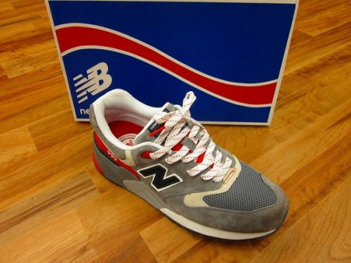 メンズファッションのニューバランス（new balance）