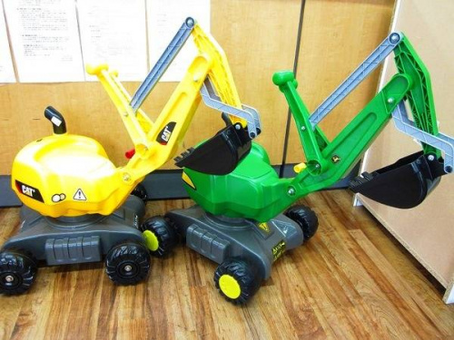 rolly toysのショベルカー