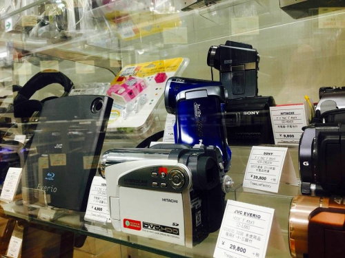 PanasonicのHDC-HS100