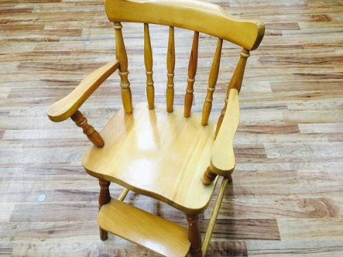 アンティーク調の飛騨の家具