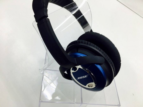 BOSEのQuietComfort 25