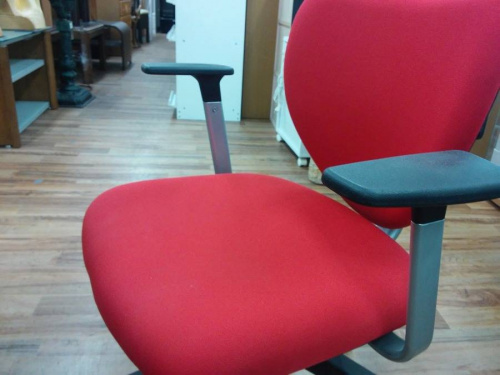 家具・インテリアの内田洋行