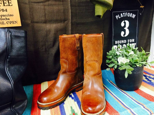 MARMOLADOのペコスブーツ