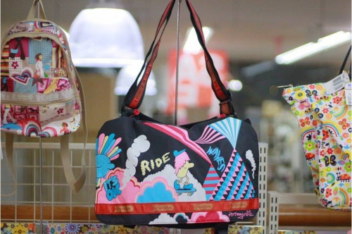 バッグのLeSportsac