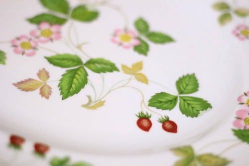 WEDGWOODのWILD STRAWBERRY
