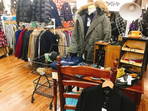 ダウンジャケットのセレクト