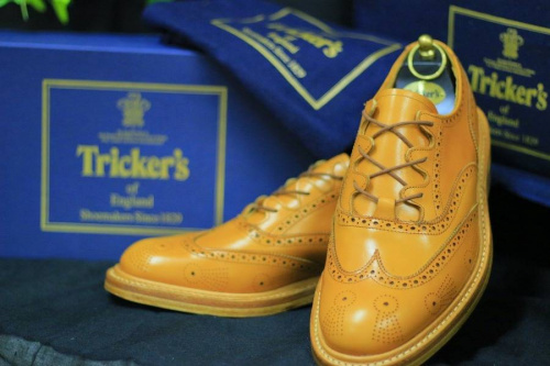 シューズのTRICKER'S