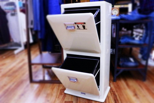 チェストのダストボックス