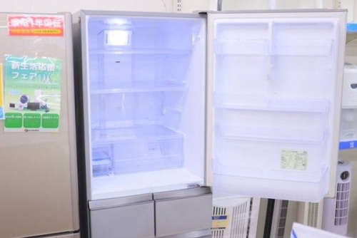 冷蔵庫の大型冷蔵庫