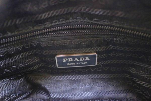 プラダ（PRADA）の2wayショルダー