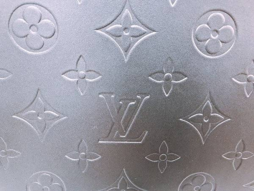 モノグラムのトートバッグ