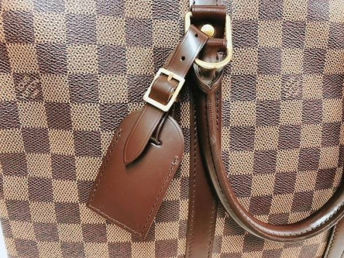バッグのルイヴィトン（LOUIS VUITTON）