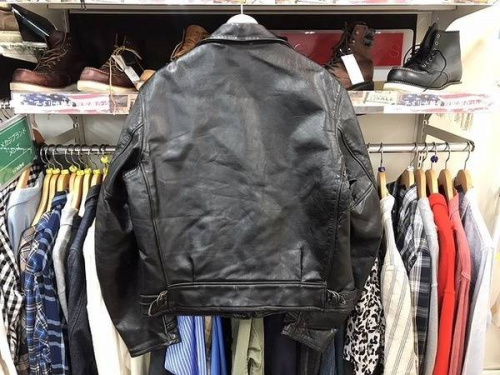ジャケットのホースハイドジャケット
