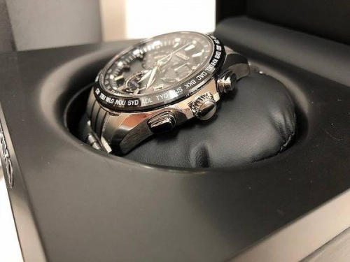 SEIKOのGPSソーラー電波