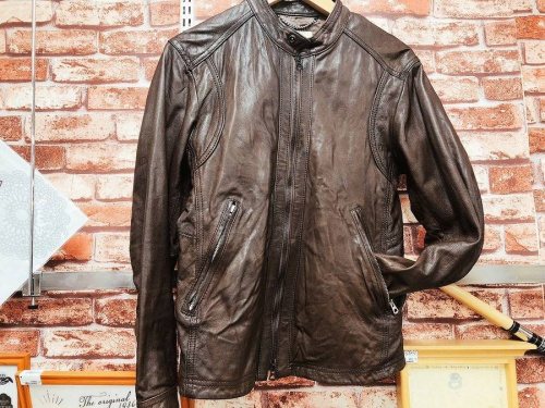 メンズファッションのレザージャケット 中古