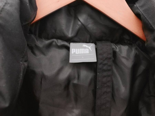 ダウンジャケット　ダウンコートのPUMA　プーマ