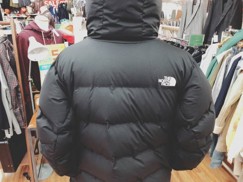 ダウンジャケット THE NORTH FACEの市川 NORTH FACE
