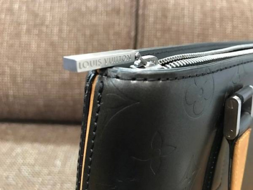 バッグのトートバッグ