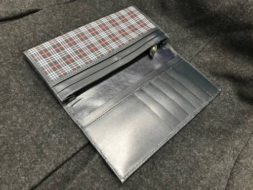 財布の長財布