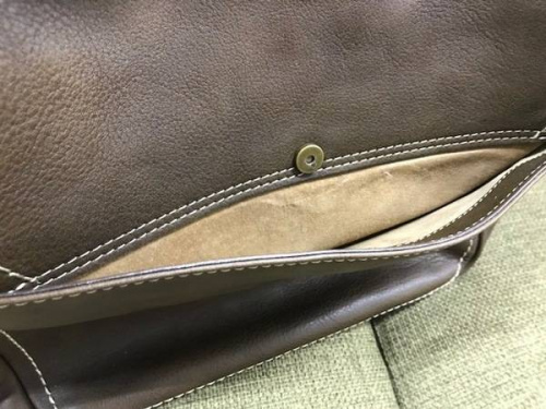 トーンオイルヌメショルダーの土屋鞄