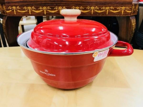 洋食器の鍋