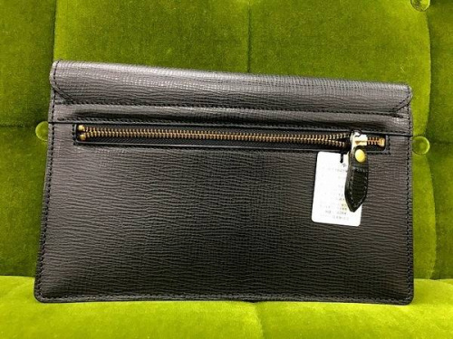 バーバリー　バッグのバーバリー　中古