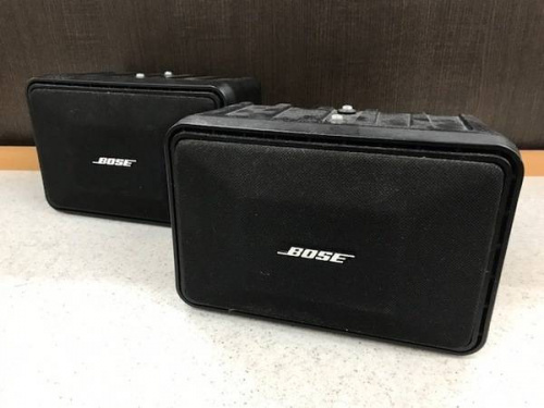 オーディオ機器のスピーカー