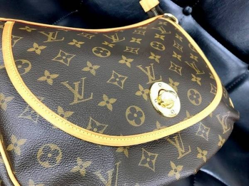 ヴィトン　中古のショルダーバッグ　ボストンバッグ