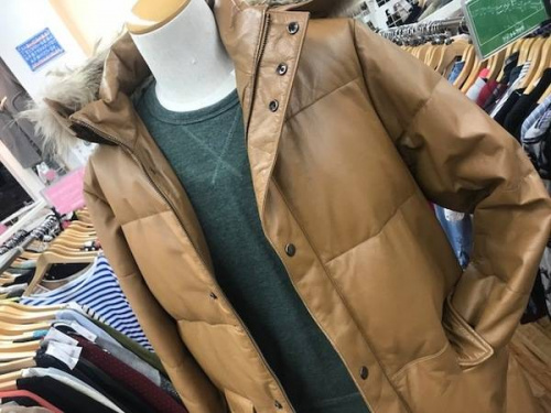 ダウンコートのALEXANDER JULIAN　アレクサンダー　ジュリアン